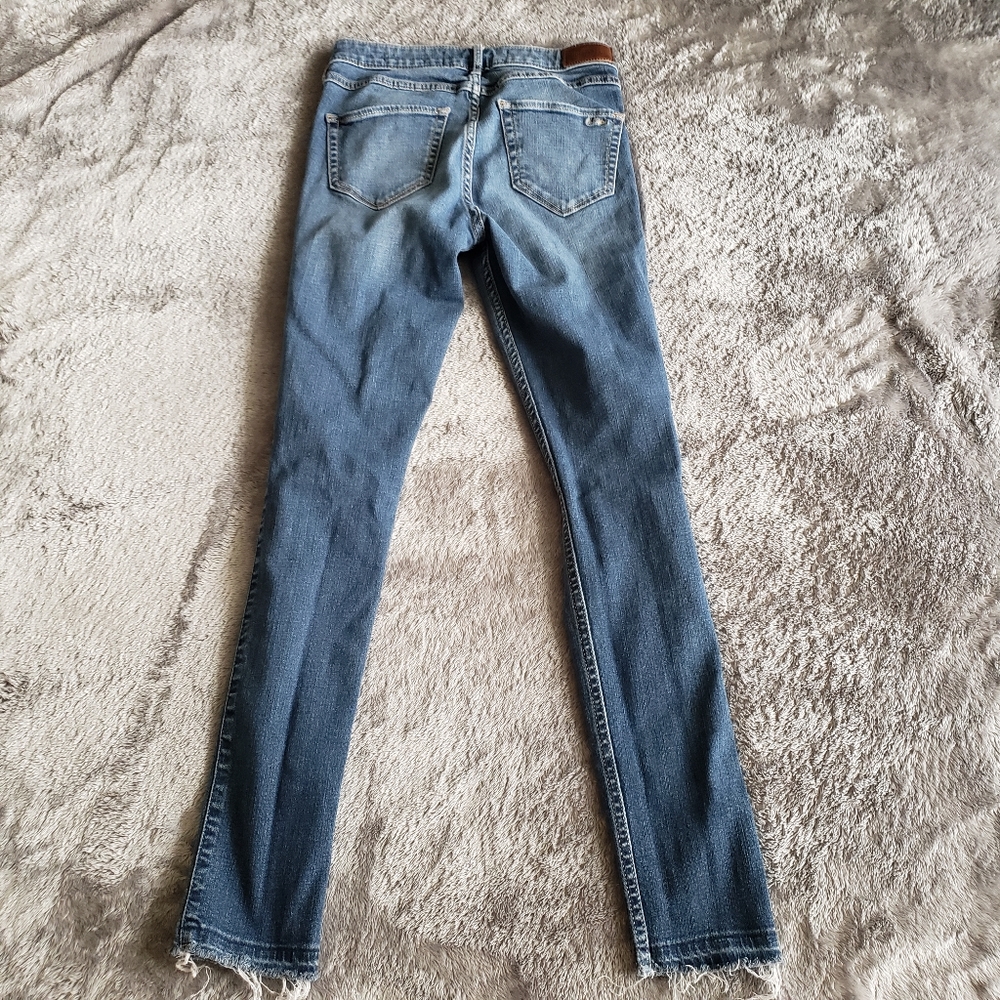 HOLLISTER HIGH RISE JEANS - Picture 2 of 7